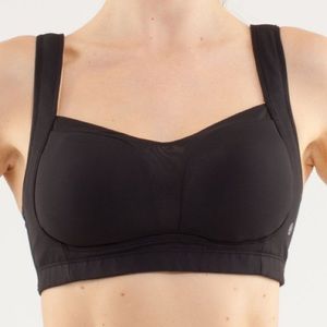 Lululemon Athletica Ta Ta Tamer Bra Size 34C in Black